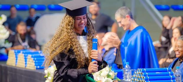 UEPG divulga calendário das formaturas institucionais de 2025