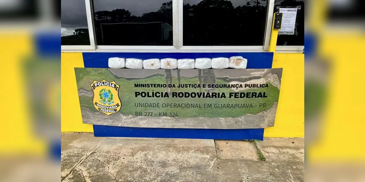 PRF apreende 8,5 kg de crack e prende gestante em abordagem na BR-277