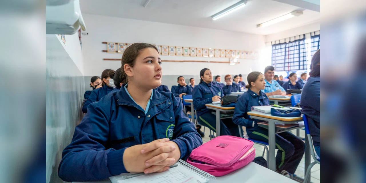 Secretaria de Educação divulga lista de colégios que poderão ser militarizados em Ponta Grossa; confira