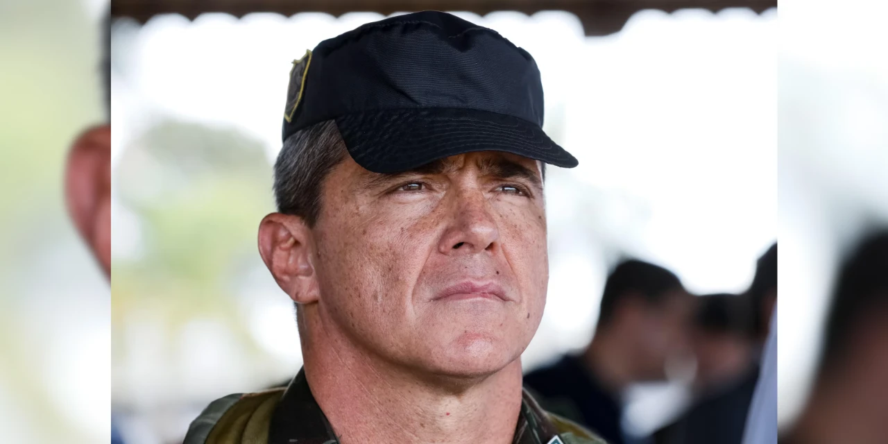 Trama golpista: Moraes autoriza general preso a fazer provas do Enem