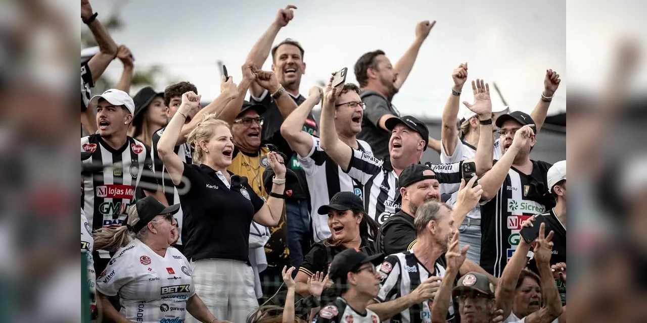 Operário Ferroviário: um clube, uma história, uma paixão