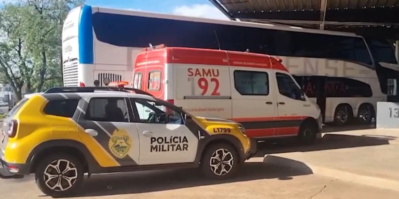 Passageiro não responde e motorista descobre morte dentro de ônibus rodoviário no PR