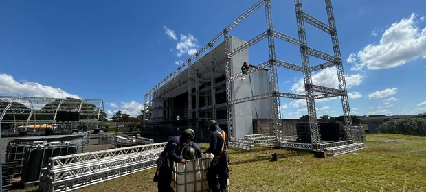 Com maior grade de shows nacionais da história, Münchenfest prepara grande estrutura