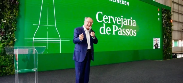 Alckmin afirma que isenção do Imposto de Renda vai aumentar renda e consumo durante inauguração de nova cervejaria da Heineken em Minas Gerais