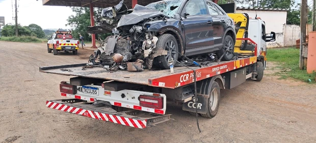 EXCLUSIVO: Confira vídeo de acidente na BR-376 que deixou uma pessoa gravemente ferida em PG