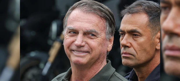 STF forma maioria para manter condenação e pode decretar prisão de Bolsonaro