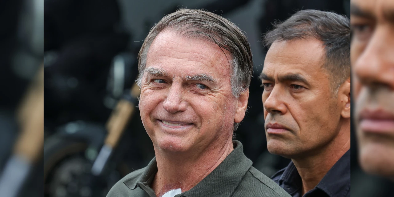 STF forma maioria para manter condenação e pode decretar prisão de Bolsonaro