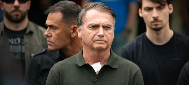 STF rejeita recurso e mantém condenação de Jair Bolsonaro; prisão ainda depende de nova etapa processual