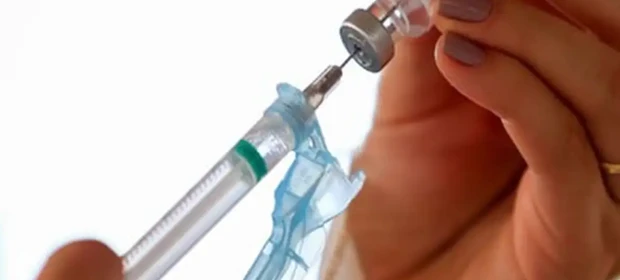 Vacina contra a dengue produzida pelo Butantan pode ser aprovada pela Anvisa na próxima semana