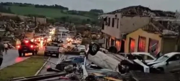 Autoridades se manifestam após destruição causada por forte temporal em Rio Bonito do Iguaçu