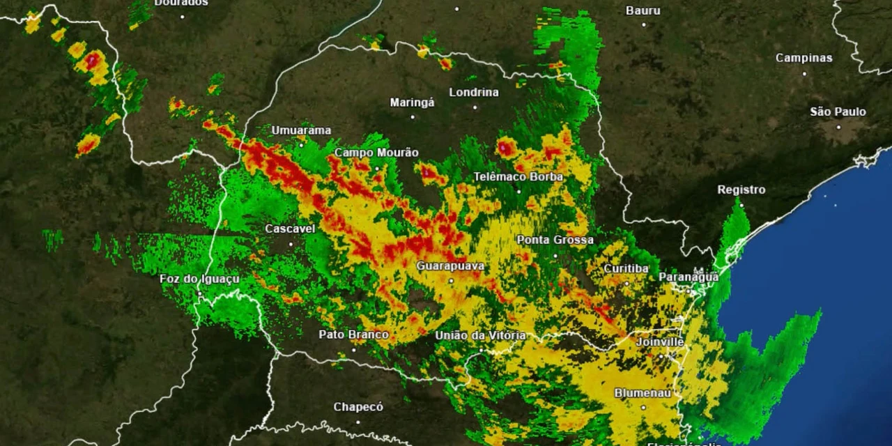 Estragos em Rio Bonito do Iguaçu foram causados por um tornado, confirma Simepar