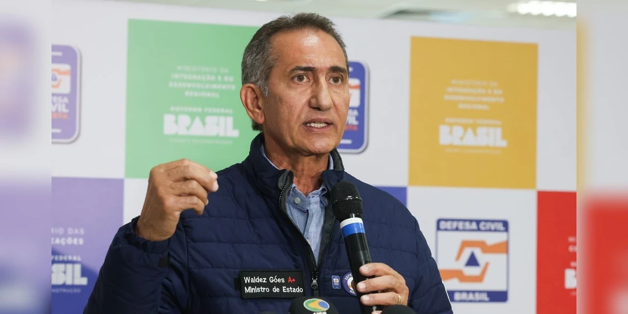 Governo Federal anuncia envio de equipes para região destruída por ciclone