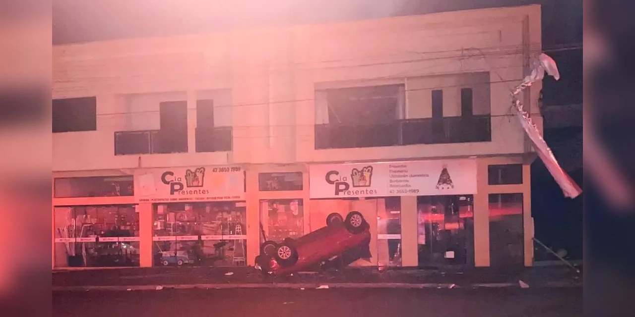 Tornados são formados em nuvens de tempestade, diz meteorologista