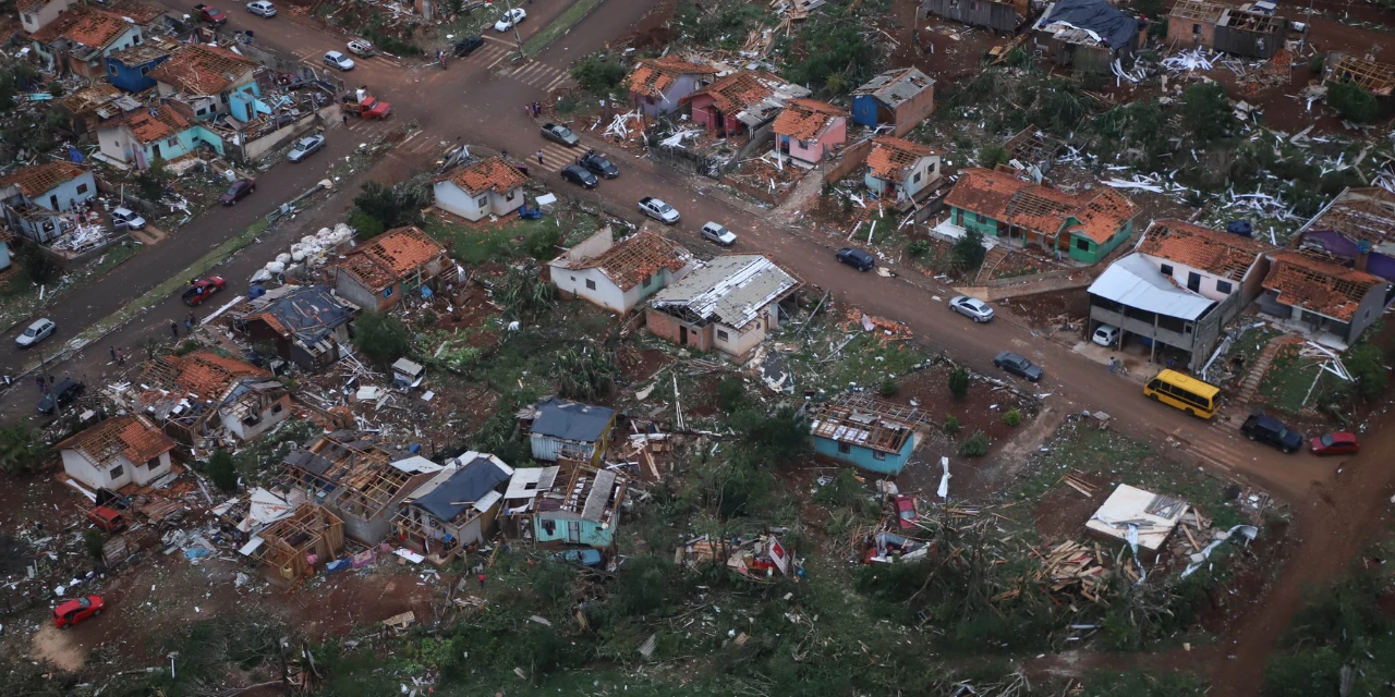 Alep faz sessão extraordinária para acelerar ajuda a famílias atingidas por tornado