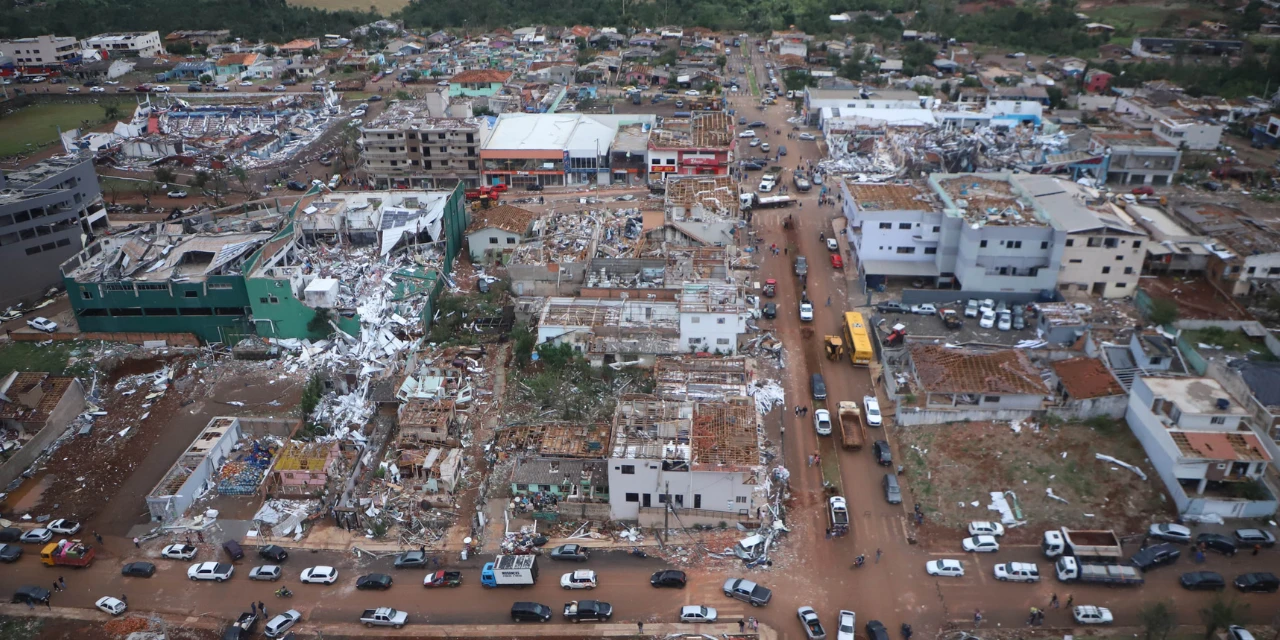 Unicentro arrecada doações para famílias afetadas por tornado em Rio Bonito do Iguaçu