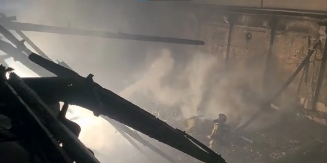 Vídeo mostra como ficou o Clube Estância após ser atingido por incêndio; assista