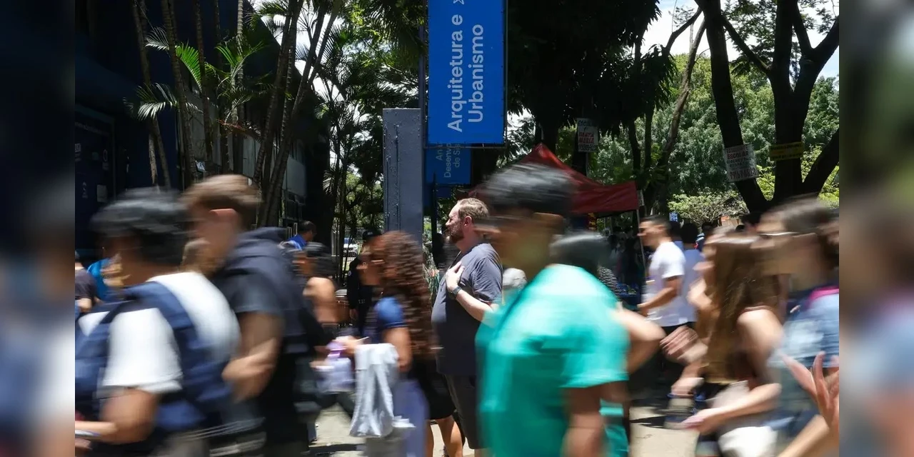 Abstenção no primeiro dia do Enem 2025 chegou a 27%