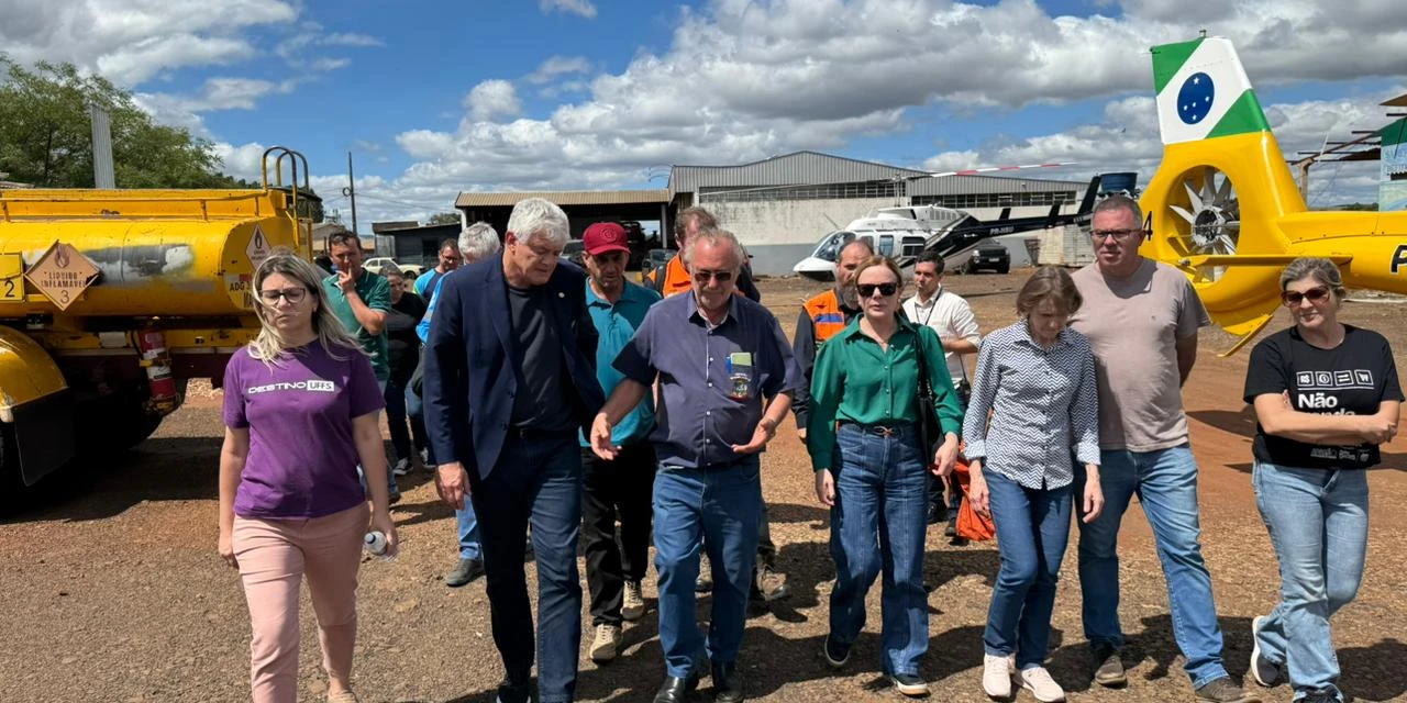 Ministra Gleisi destaca trabalho do Governo Federal para ajudar famílias afetadas por tornado no Paraná