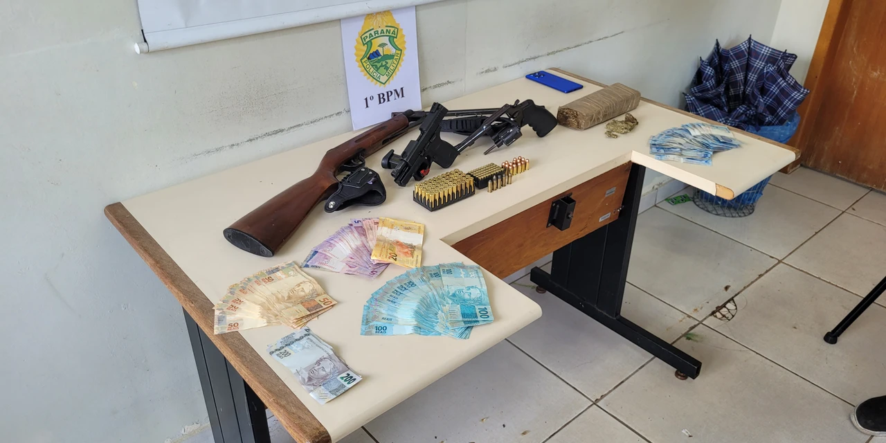 VÍDEO: Operação contra tráfico de drogas prende quatro pessoas em Ponta Grossa