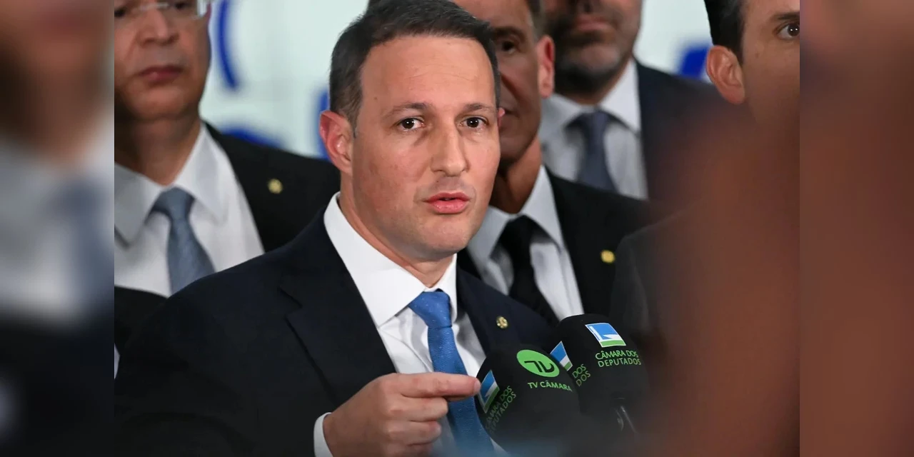 Relator do PL Antifacção avalia adiar votação após pedido de governadores