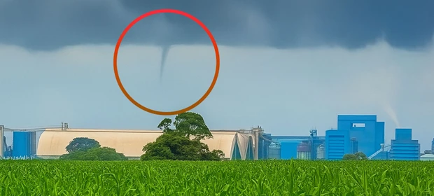 Tornado? Paranaense se assusta com nuvem estranha e questiona perigo