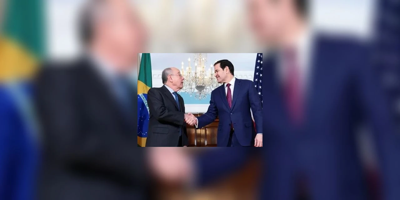 Artigo: 'Memes em letras', por Oliveiros Marques