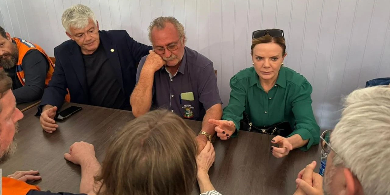 Exclusivo - Ponto de Vista: Gleisi Hoffmann detalha medidas do Governo Federal para auxiliar Rio Bonito do Iguaçu