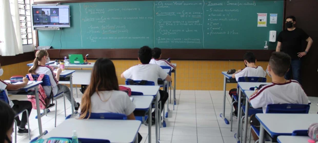 STF reconhece que recreio e intervalo entre aulas integram jornada de trabalho de professores