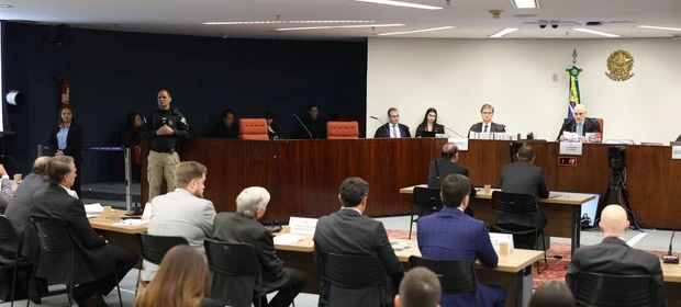 STF rejeita recurso e mantém condenação de Bolsonaro na trama golpista