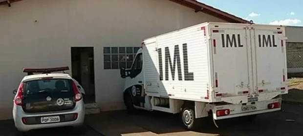 Homem contrata programa, passa mal e morre dentro de motel em GO