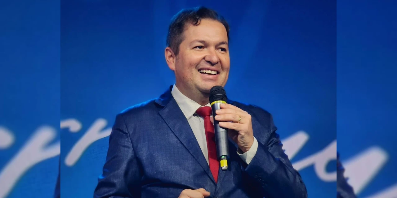 Polícia investiga se há indícios de crime em acidente que matou pastor na BR-277, em Palmeira