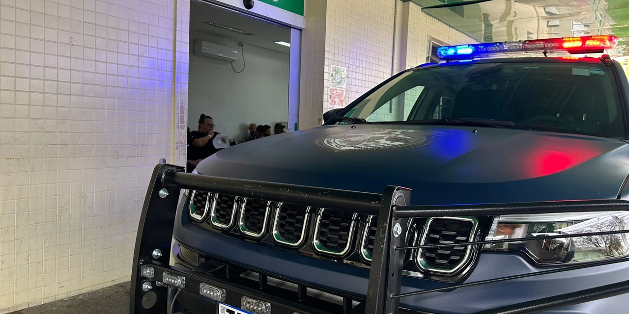 Guarda Municipal é acionada para conter homem em surto na UPA Santana