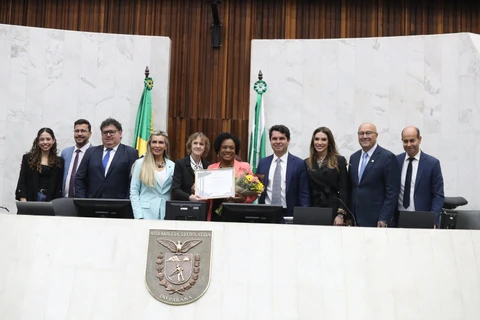 whatsapp-image-2025-11-17-at-183606