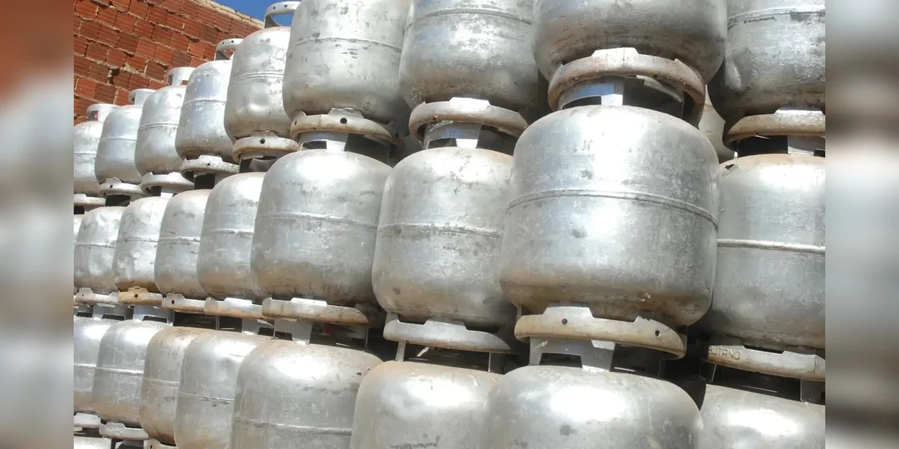 Caixa começa a liberar vale-recarga do Programa Gás do Povo