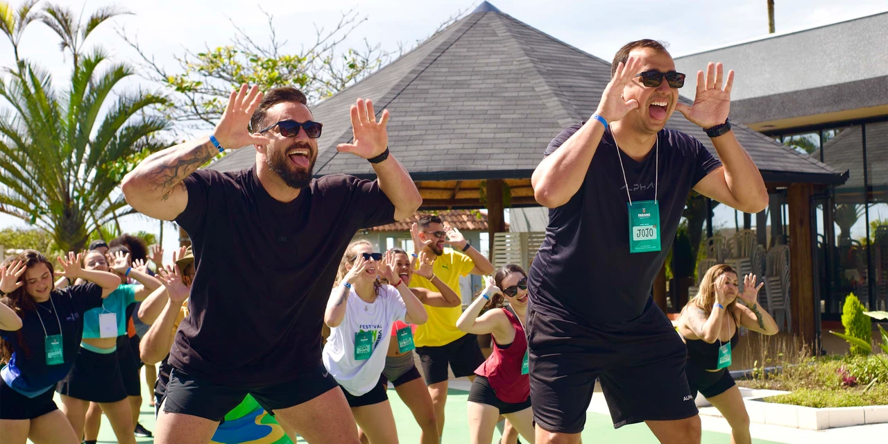 Verão Maior Paraná seleciona 154 acadêmicos para atuar na temporada 2025/26