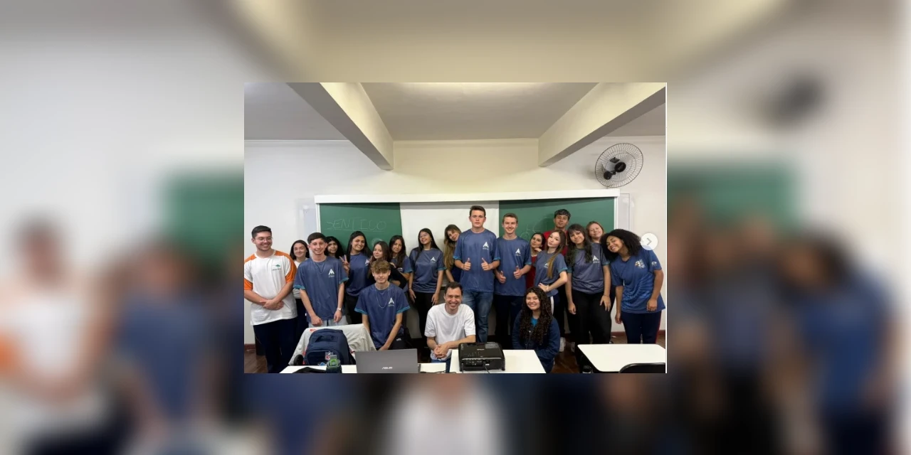 Psicólogo do IMM promove palestra sobre escolhas profissionais no Instituto Avante