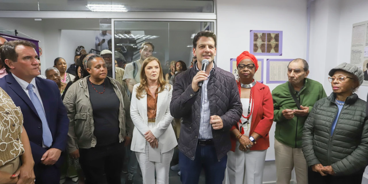 “Aqui ninguém fica sem apoio”, destaca Eduardo Pimentel na entrega do Creafro Enedina Alves Marques