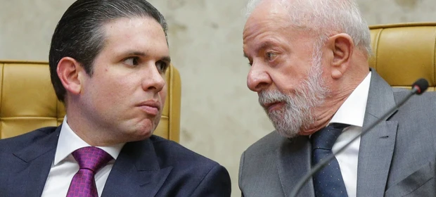 Crise entre Hugo Motta e Lindbergh Farias acende alerta e ameaça avanço da PEC da Segurança Pública na Câmara