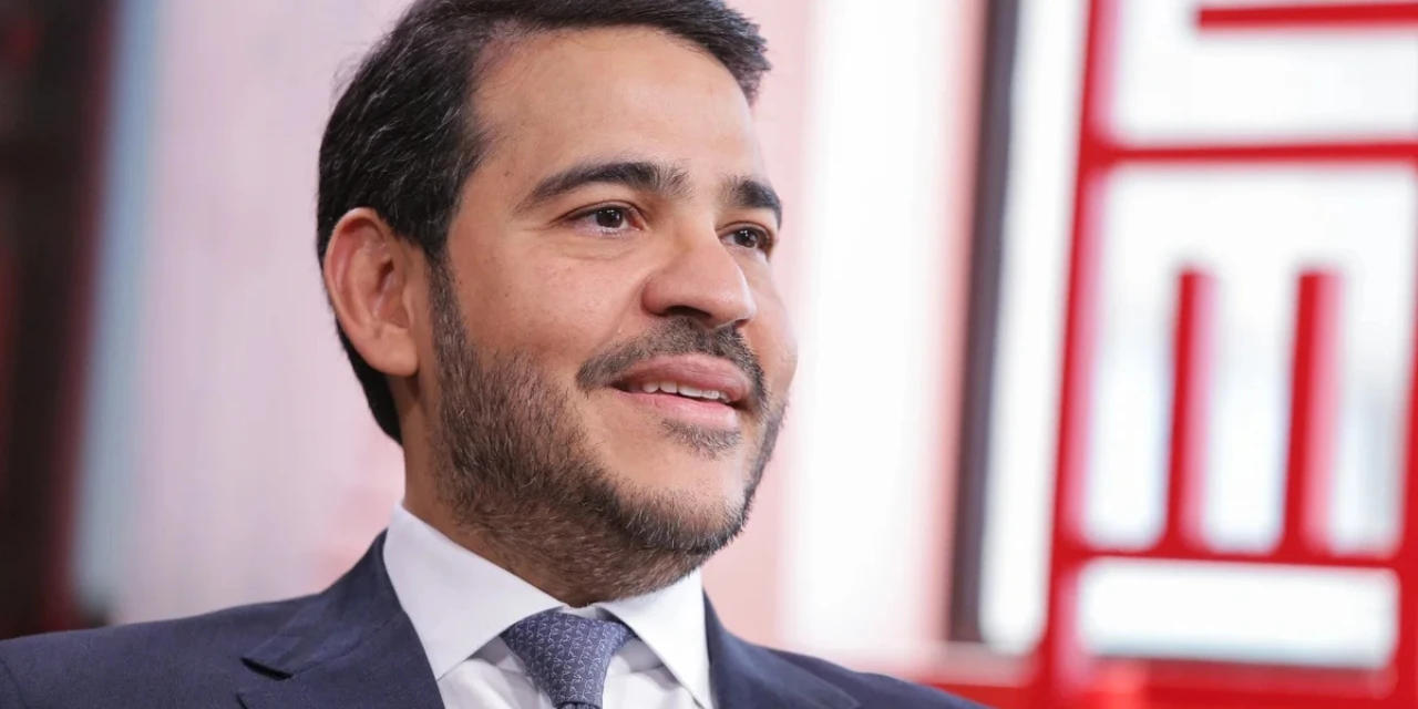 Lula indica Jorge Messias ao STF; chefe da AGU deve enfrentar sabatina turbulenta no Senado