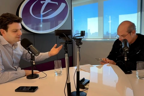 Dezenas de decisões por dia: Prefeito de Curitiba expõe o ritmo da gestão e cobra "críticas construtivas"