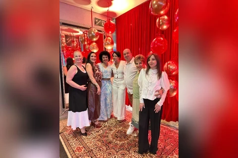 0b8e7b25-0c60-40c9-9116-8bbce6bb15a8