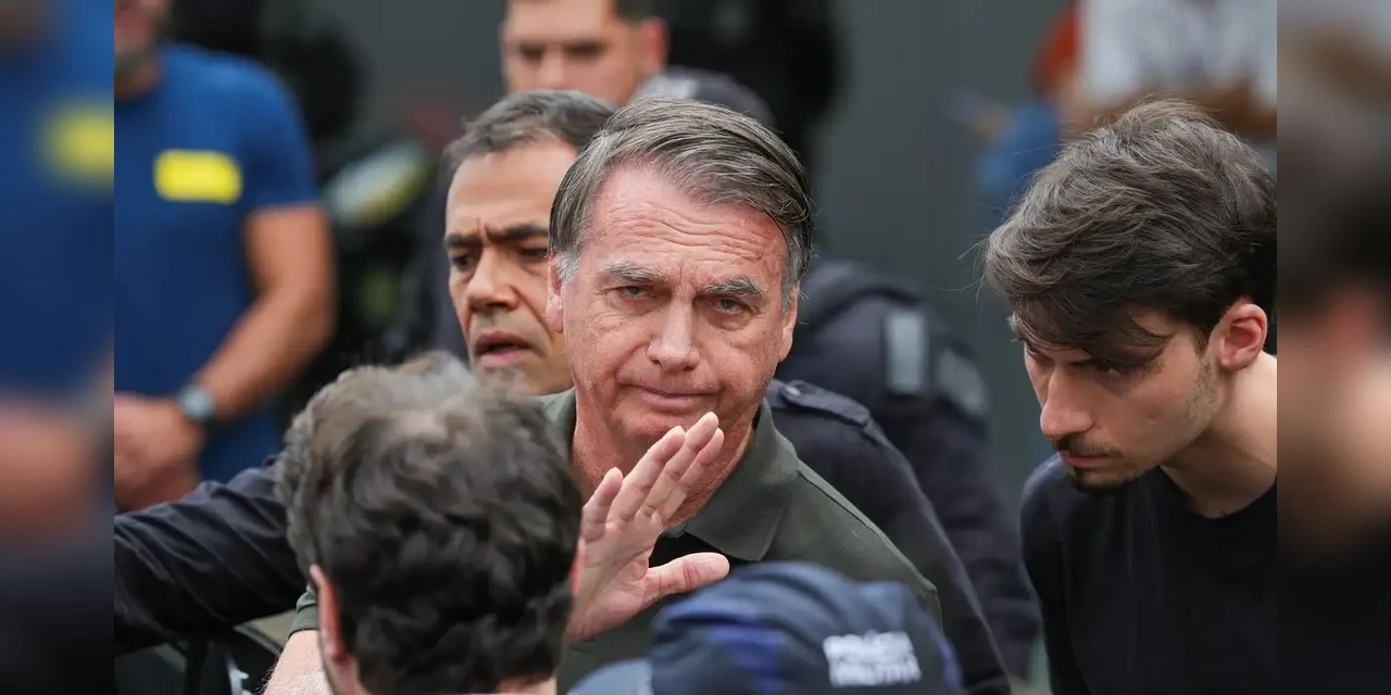Bolsonaro passa por audiência de custódia neste domingo