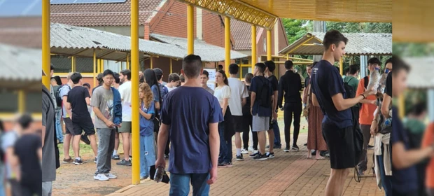 Mais de 900 candidatos participam de vestibular da UTFPR em Ponta Grossa