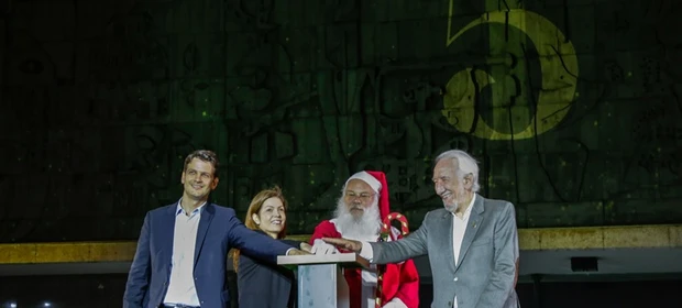 Eduardo Pimentel dá início ao maior Natal do Brasil e destaca impulso ao turismo e comércio
