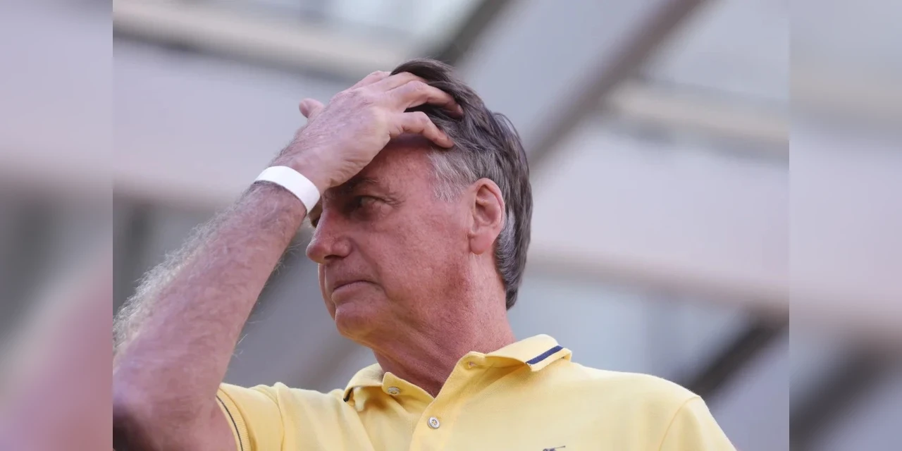 Moraes manda Bolsonaro iniciar cumprimento de pena na PF em Brasília