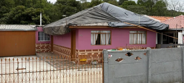 Como avaliar e reparar seu telhado com segurança em Ponta Grossa após chuva de granizo