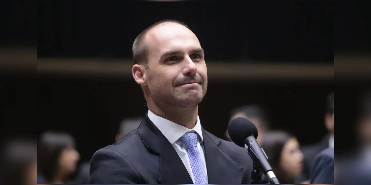 STF conclui julgamento e torna Eduardo Bolsonaro réu por coação