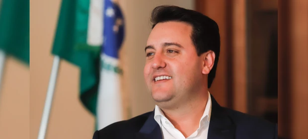 Ratinho Junior anuncia pagamento integral do 13º salário aos servidores públicos estaduais