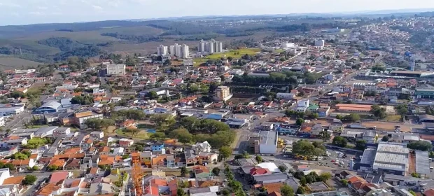 Prefeitura de Telêmaco Borba abre concurso público com salários de até R$ 5,6 mil 