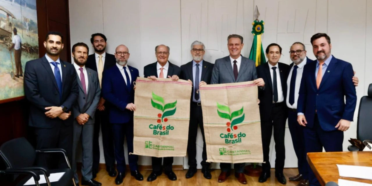 Em reunião com representantes, Alckmin e Fávaro alinham avanços tarifários de castanhas, café e carnes